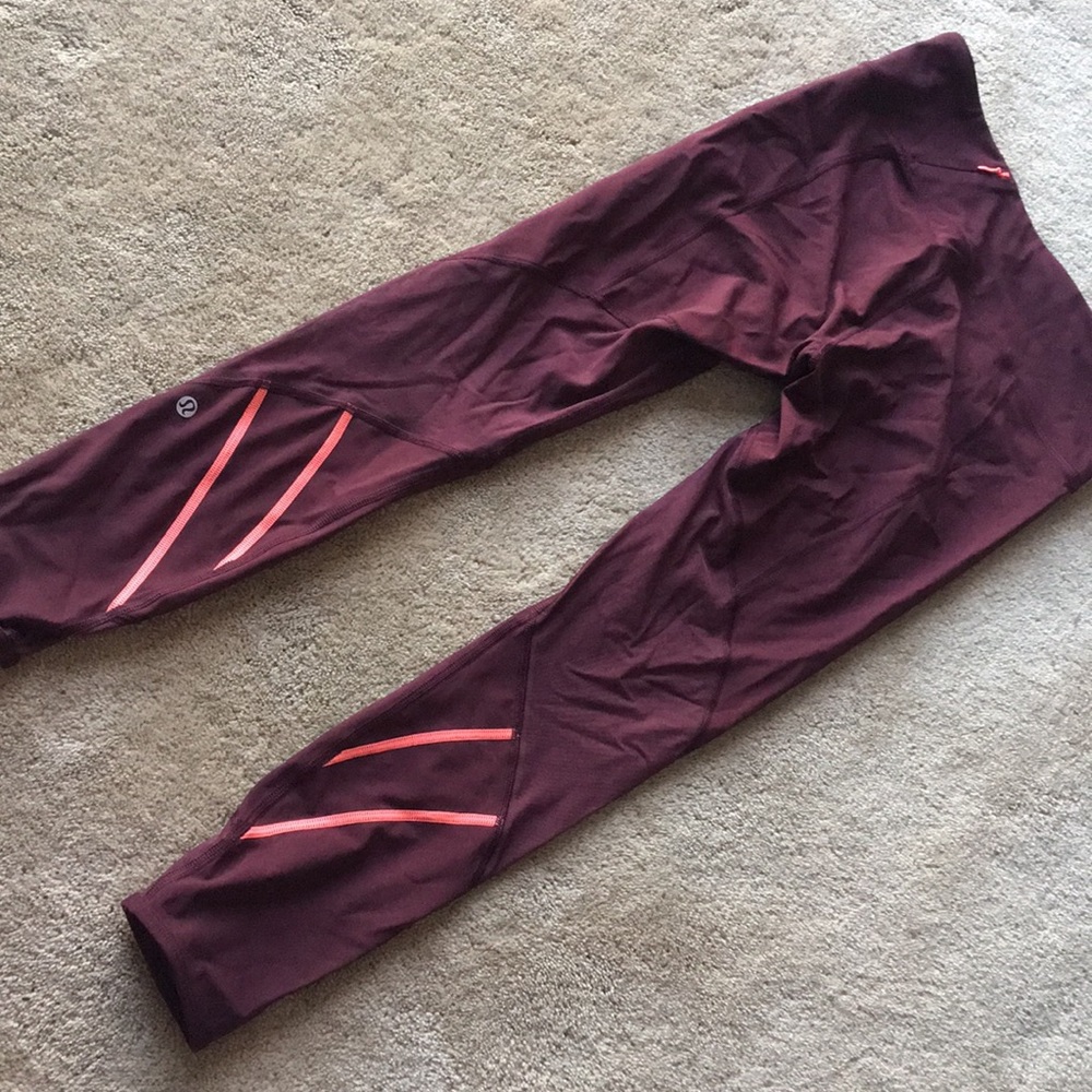 LULULEMON  LEGGINGS!!!